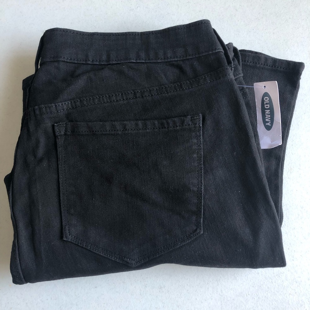 Old Navy Power Straight Black Jeans - Size 16 - Picture 3 of 6